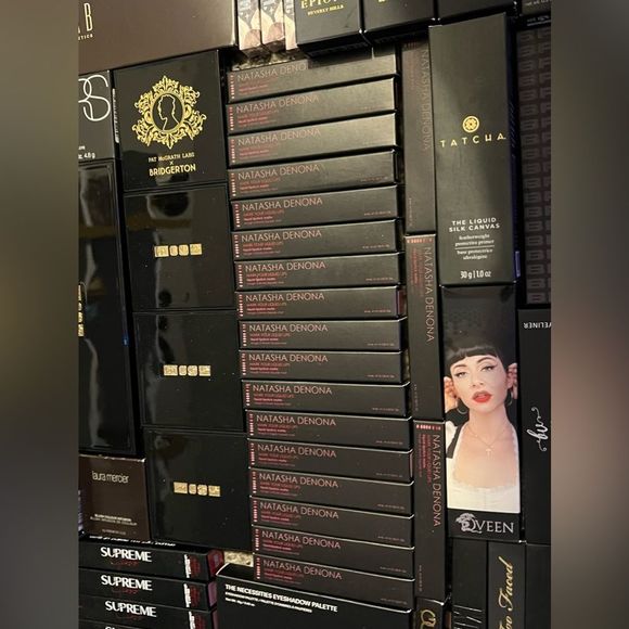 NEW Largest & Highest Rated Bundle of Luxury & High-End Cosmetics & Skincare NEW - Picture 10 of 16